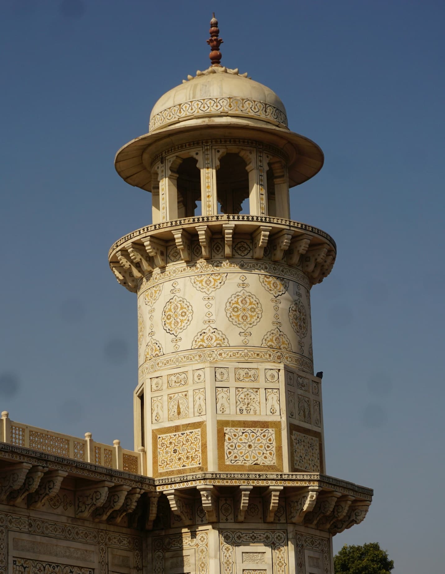 Itmad-ud-Daulah — view 2
